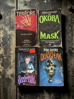 RARE Vintage Horror Bundle (first ed./first printing) - Terrors ft. Steven King